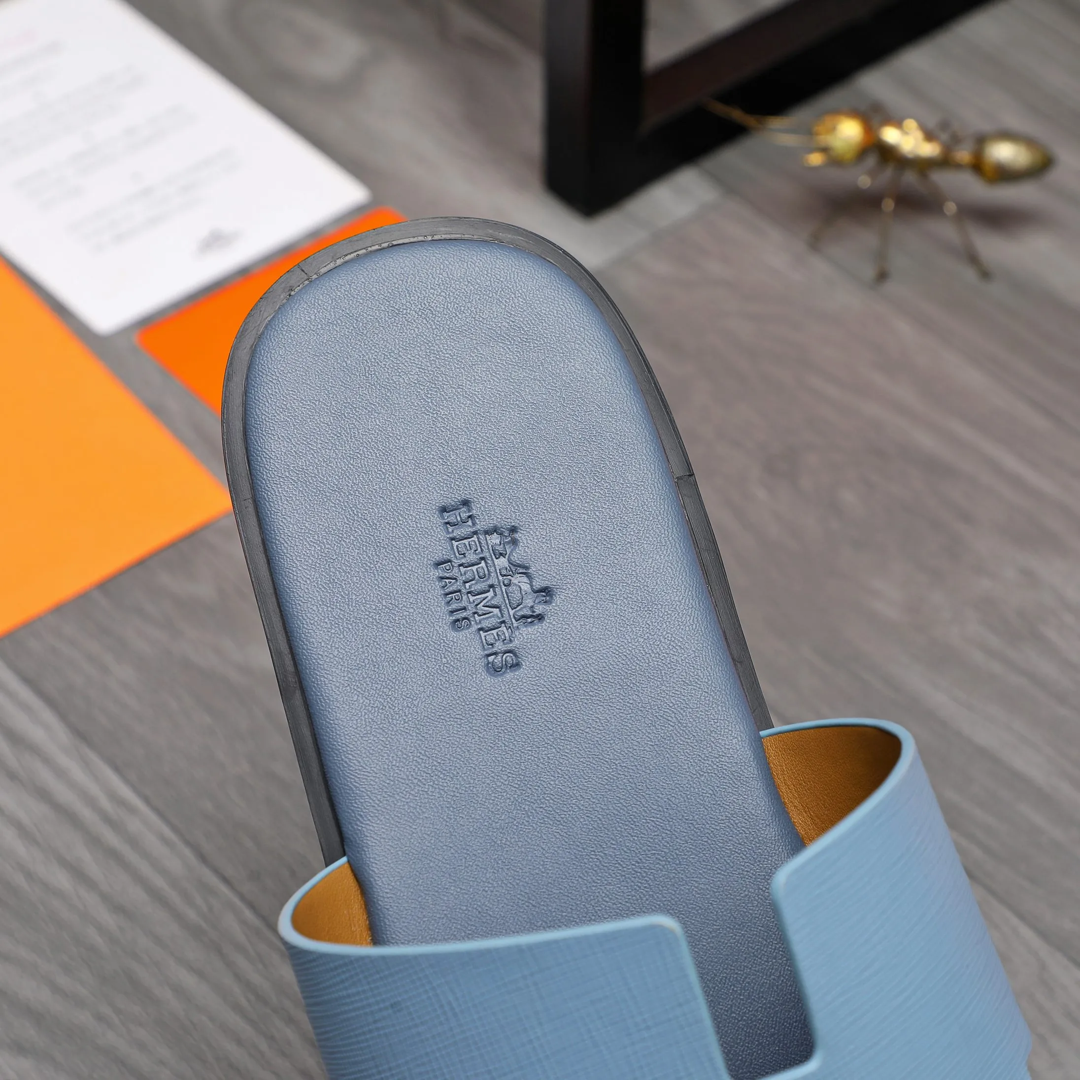 Men's shoes 💰280 Product trademark: Hermes "Hermes" slippers Regular size: 38-46 Product material: vertical grain cowhide upper, microfiber lining, original outsole